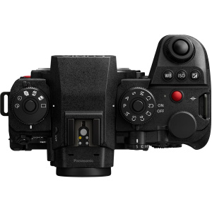 Panasonic LUMIX S1R II Body - Image 3