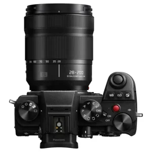 Panasonic LUMIX S5D Kit – Includes 28–200mm f/4–7.1 L-Mount Lens - Image 4