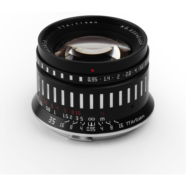 TTArtisan APS-C 35mm f/0.95 For Canon RF-Mount