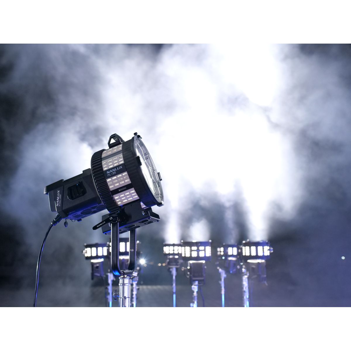 Nanlux Evoke 1200 Spot Light - Image 5