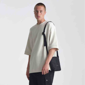 Urth Andesite Camera Pouch (Black) - Image 5