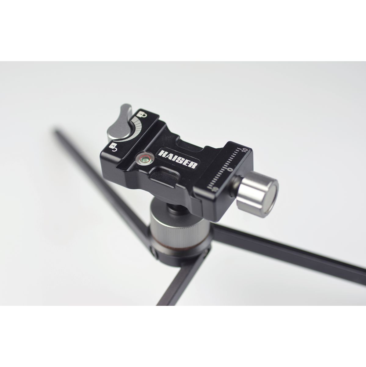 Kaiser 2FIX” Ball-Tilt-Head Max Load 4 KG (8.8 LBS) - Image 5