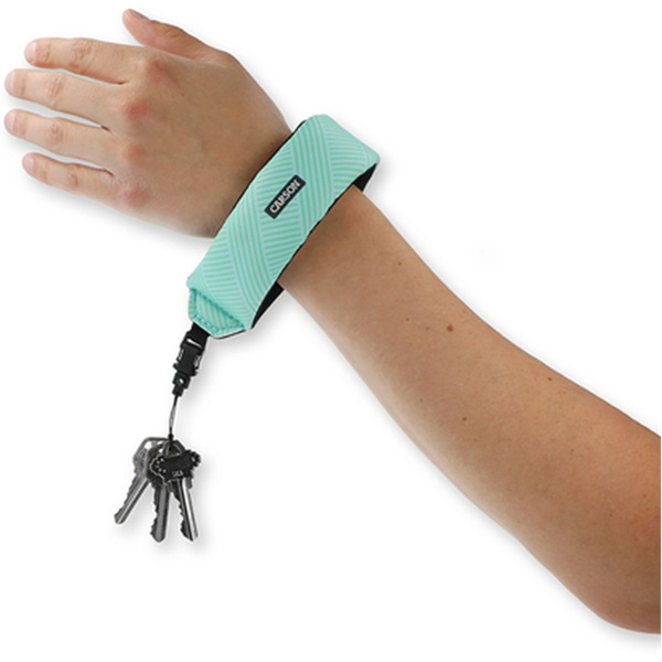 Carson Floating Wristband For 5 Keys - Coral