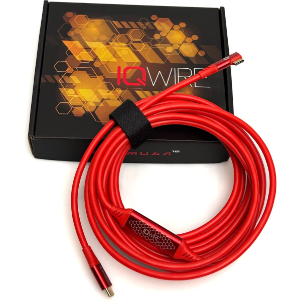 IQwire 5m USB C To C Right Angle 10G Red